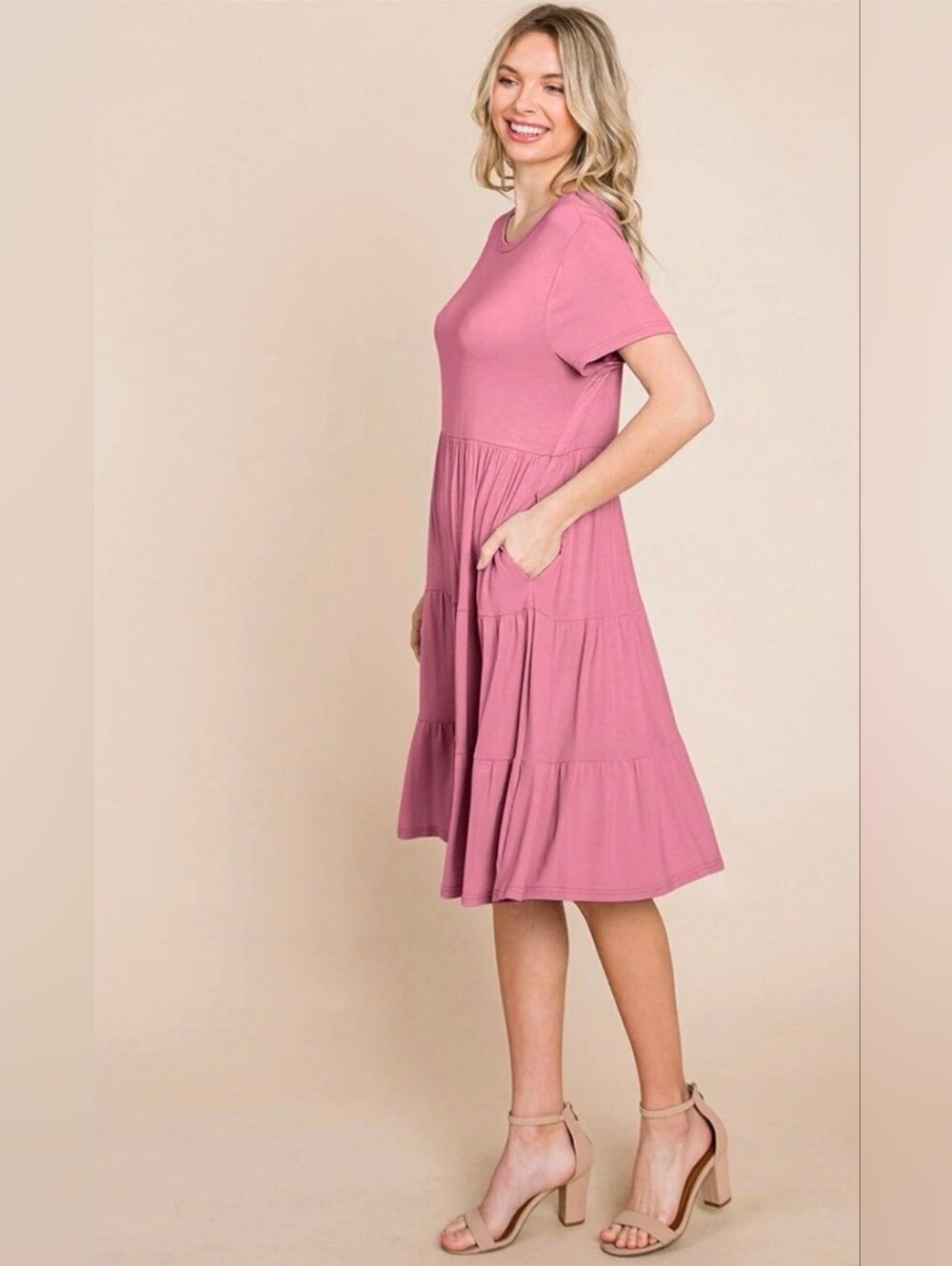 Casual Tiered Short Sleeve Dress in Pink With Pockets